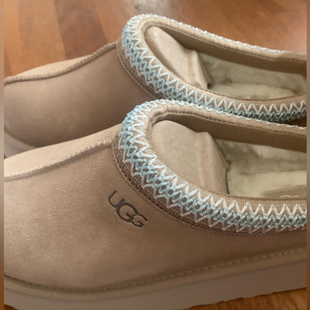 UGG Tasman platforms!